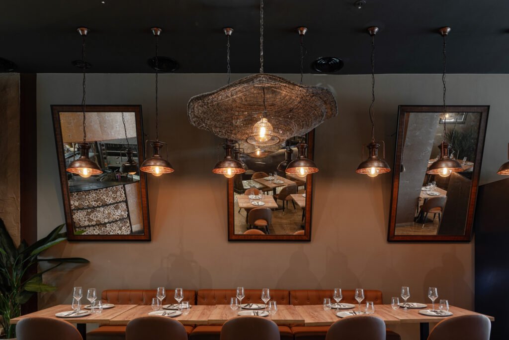 Projeto de Interiores: Restaurante Sabores Churrasco Alegro Shopping Assinatura: The Creative & Co